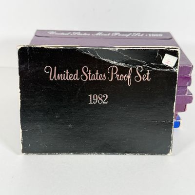 LOT 51: United States Mint Proof Sets - 1980s