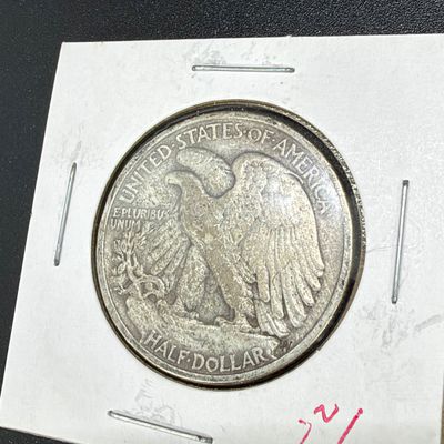 LOT62: Collection of Walking Liberty Half Dollars - 90% Silver - Six U.S. Coins