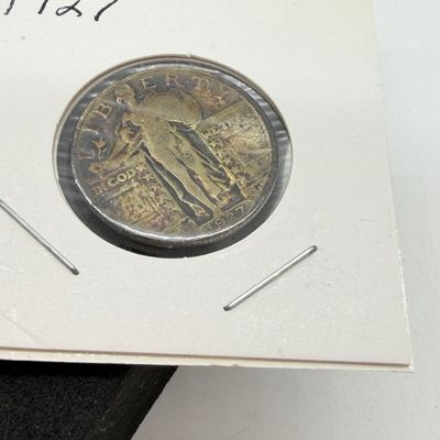 LOT 119:Five Standing Liberty 90% Silver US Quarters