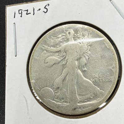 LOT 60: Collection of Walking Liberty Half Dollars - 90% Silver - Six U.S. Coins
