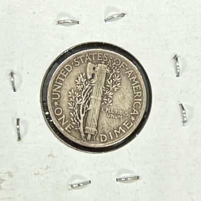 LOT 124: Collection of Mercury Dimes - 90% Silver - 12 U.S. Coins