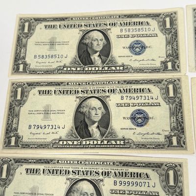 LOT 22: One Dollar U.S. Silver Certificate Bills (10) 1935