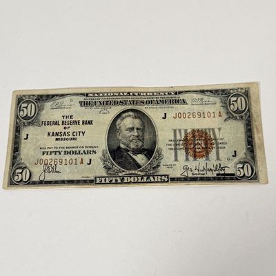 LOT 26: Vintage U.S. Series 1929 $50 Federal Reserve Bank Note - Federal Reserve Bank of Kansas City