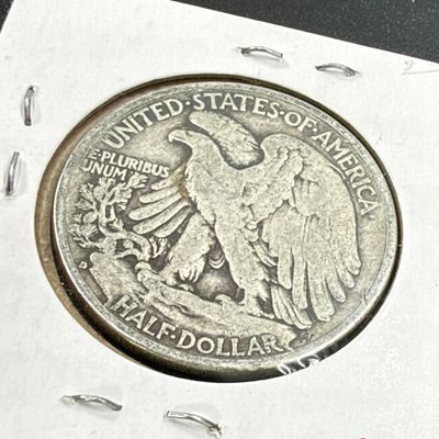LOT 67: Collection of Walking Liberty Half Dollars - 90% Silver - Six U.S. Coins