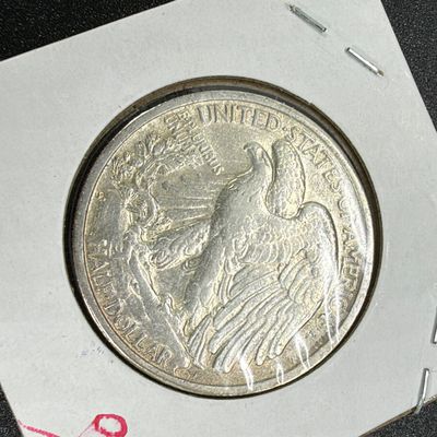 LOT 60: Collection of Walking Liberty Half Dollars - 90% Silver - Six U.S. Coins