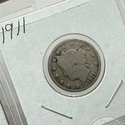 Sale Photo Thumbnail #157