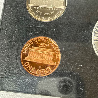 LOT 44: United States Mint Silver Proof Set 1995