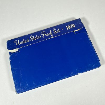 LOT 53: United States Mint Proof Sets - 1968-1971 - 40% Silver Half Dollars