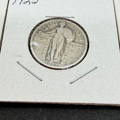 LOT 119:Five Standing Liberty 90% Silver US Quarters