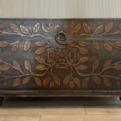 Vintage Style Wood Storage Chest
