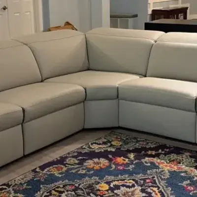 Incanto Light Grey Leather Sectional W/ 2 Recliners And Adjustable Headrests 