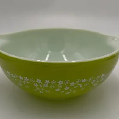 Vintage Pyrex 442 Spring Blossom Green Cinderella Mixing Bowl 1.5 QT Crazy Daisy
