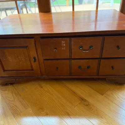 Vintage Style Solid Wood Storage Coffee Table / Media Console – Multi-Drawer Cabinet