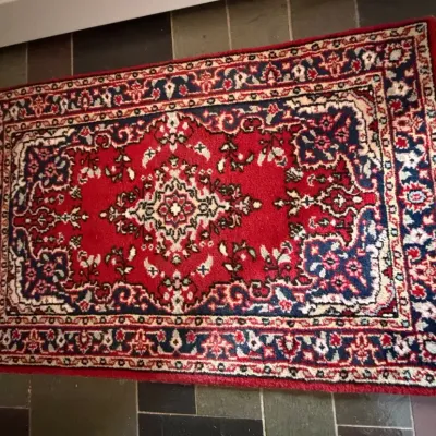 Vintage Traditional Persian Hand-Knotted Accent Rug – 33" x 35"