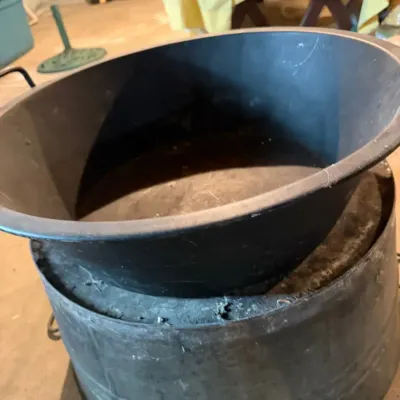 Vintage Galvanized Metal Wash Tub & Heavy Black Metal Wash Tub