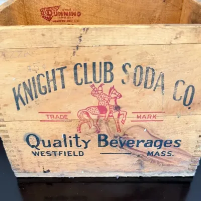 Vintage Knight Club Soda Co Wooden Crate Westfield Mass Quality Beverages