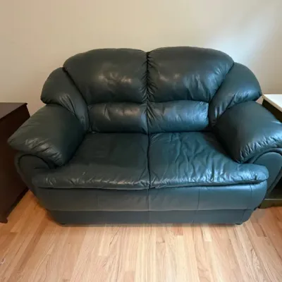 Vintage Forest Green Leather Loveseat – Plush Overstuffed Style