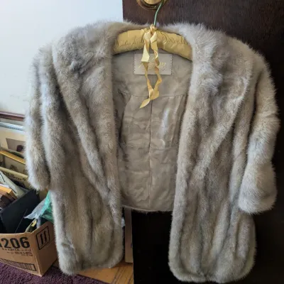 Fur shawls 