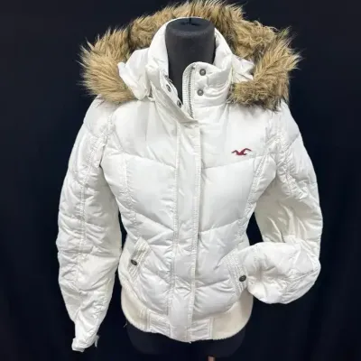 Hollister Puffer Jacket Med 