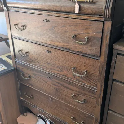 Sale Photo Thumbnail #383