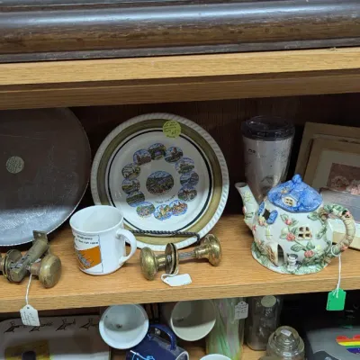 Sale Photo Thumbnail #262