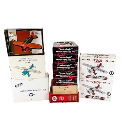 Sale Photo Thumbnail #33: Vintage Die Cast Model Airplane Assortment