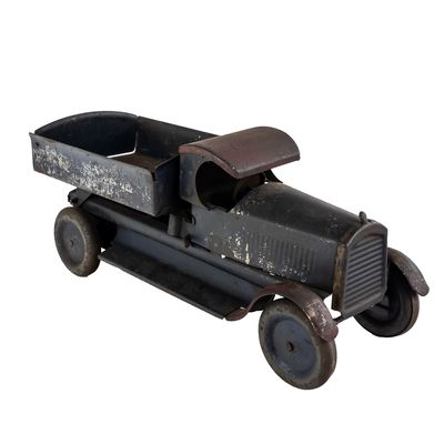 Sale Photo Thumbnail #57: 20s Turner Toys C Cab Pressed Steel Toy Dump Truck