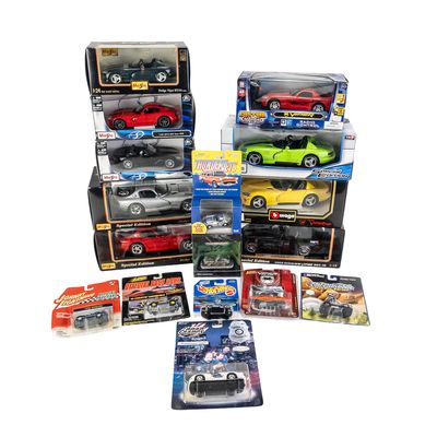 Sale Photo Thumbnail #9: (18) Dodge Viper Burago Maisto Die Cast Model Cars