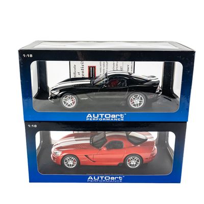 Sale Photo Thumbnail #17: (2) NIB AutoArt Dodge Viper Model Car Assortment