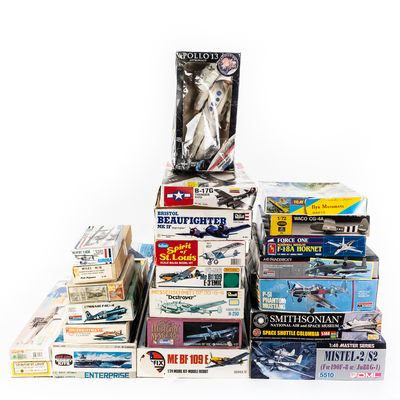 Sale Photo Thumbnail #23: Vintage Airplane & Ship Model Kit Assortment