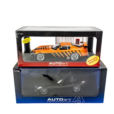 Sale Photo Thumbnail #14: (2) NIB AutoArt Dodge Viper Model Car Assortment