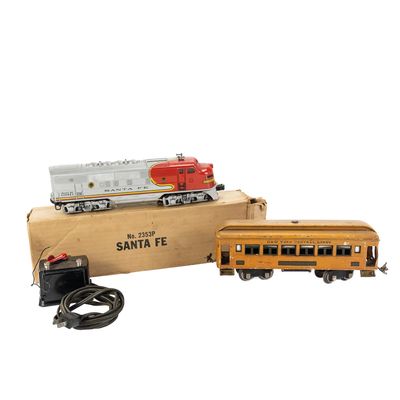 Sale Photo Thumbnail #60: Lionel Sante Fe 2353 Locomotive w NYC Pullman Car