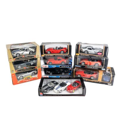 Sale Photo Thumbnail #87: (10) NIB Dodge Viper Model Car Assortment