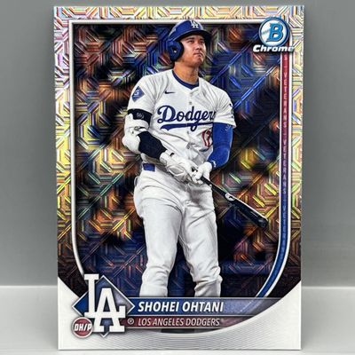 Sale Photo Thumbnail #162: 2025 Bowman Chrome Shohei Ohtani Mega Box Mojo Refractor #17