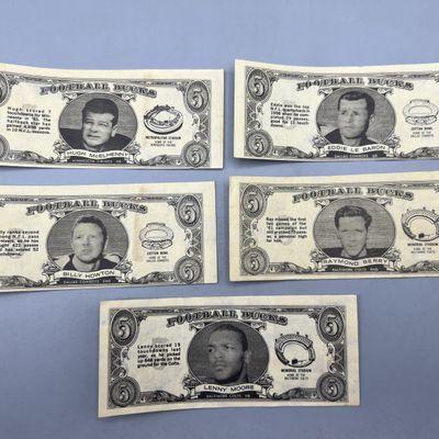 Sale Photo Thumbnail #62: (5) 1962 Topps Football Bucks $5 Cards W/ Stars - Varying Conditions