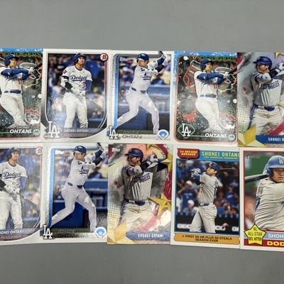 Sale Photo Thumbnail #161: (10) Shohei Ohtani Baseball Cards