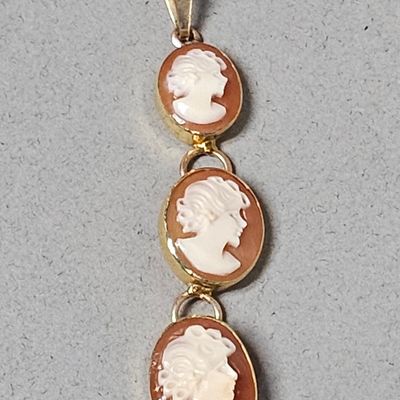 Sale Photo Thumbnail #53: M+M Scognamiglio 14K Gold Shell Cameo Pendant 2.6 Grams