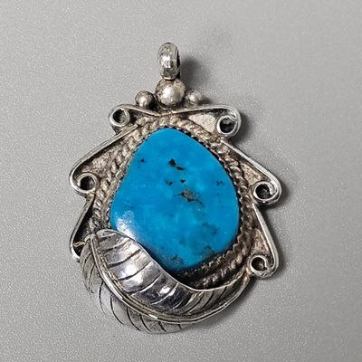 Sale Photo Thumbnail #384: Southwestern Turquoise & Sterling Leaf Pendant 12.3 Grams