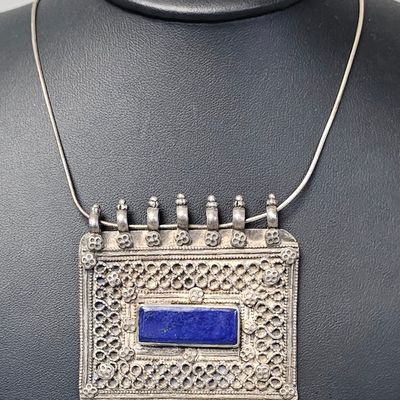 Sale Photo Thumbnail #132: Afghan Silver-Tone Lapis Lazuli Pendant Necklace