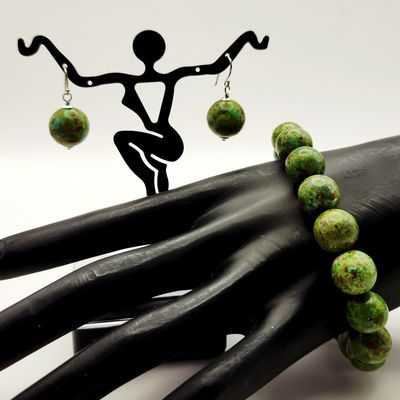 Sale Photo Thumbnail #283: Mottled Green Jasper Bracelet & Earrings Set