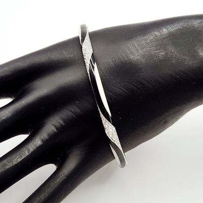 Sale Photo Thumbnail #339: Victoria Wieck Silver-Tone Enamel CZ Bangle