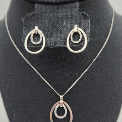 Sale Photo Thumbnail #376: Sterling Teardrop Necklace & Earring 6.4 Grams
