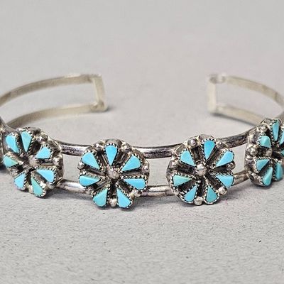 Sale Photo Thumbnail #420: Zuni Style Sterling Turquoise Petit Point Cuff 9.3 Grams