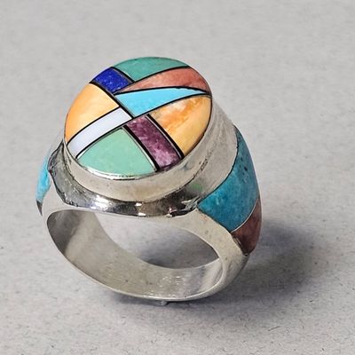 Sale Photo Thumbnail #188: Running Bear Sterling Multi-Stone Inlay Ring 7.8 Grams