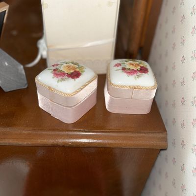 Sale Photo Thumbnail #126