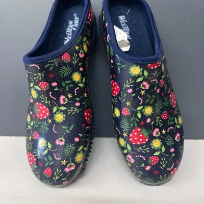 Western Chief "Garden Strawberries SZ 8