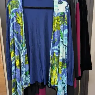 Joan Rivers/Susan Gravers Tops 