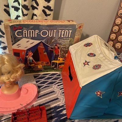 Sale Photo Thumbnail #90: Barbie accessories 