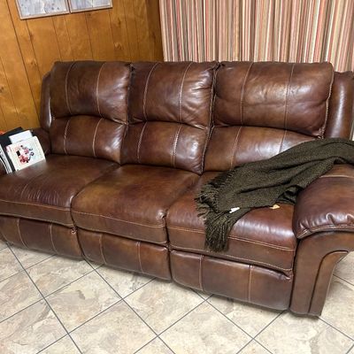 Sale Photo Thumbnail #30: Leather sofa
