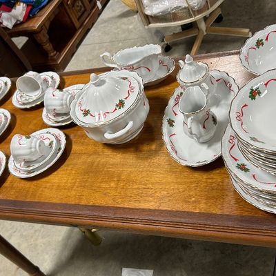 Sale Photo Thumbnail #243